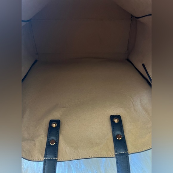 NWOT 2 in 1 LIMITED EDITION SAC BOOKTOTE - Picture 8 of 16